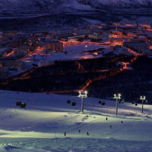 Кировск - удобное бронирование снаряжения на gondo.ru