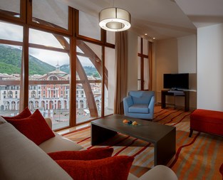 635911788099381839-0064e215-1ecb-4c06-a638-d4e21024236f