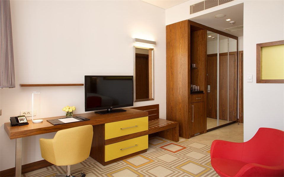 635920289505676859-566591d7-9800-4827-a5d3-212662bd8a9e