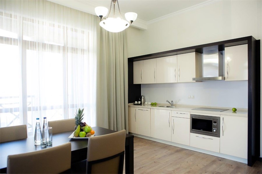 635998017500705987-8c71539c-b419-479a-8140-11a3f22f7474