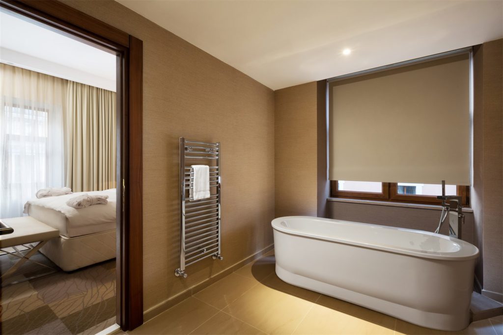 636921515135969240-689e5127-e1bc-4c94-8ade-a901a1a27bfa