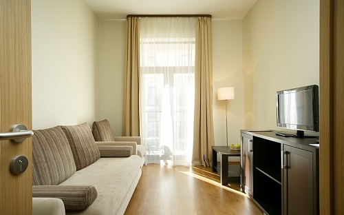 APP2_غرفة المعيشة_1