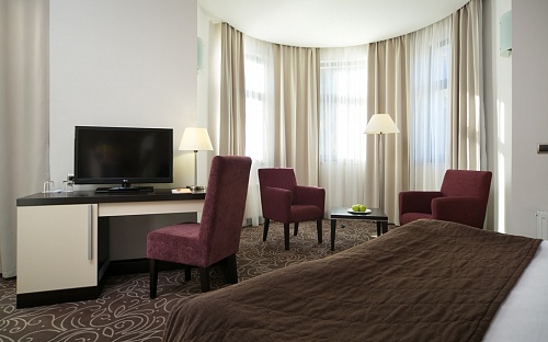 فندق هيليوبارك فري ستايل ستوديو 3