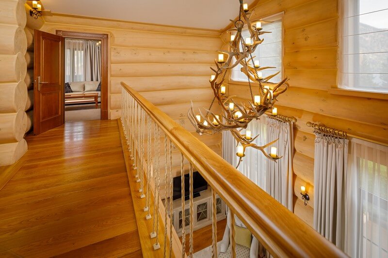 رويال ألتاي 4