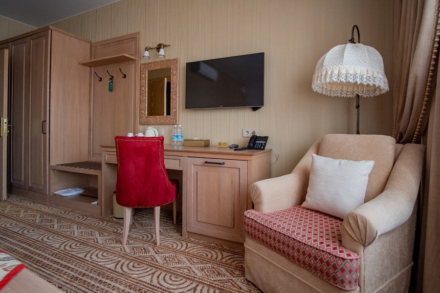 03c6b66df8ad9b2844aabbbd10ae86c6cdf9e941