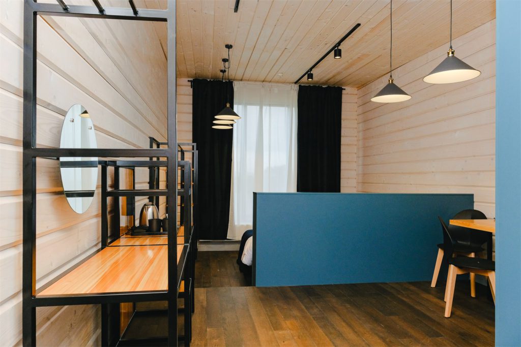 637031964273671046-8b519fb5-ce63-4b59-9d4c-f3804475e1c6