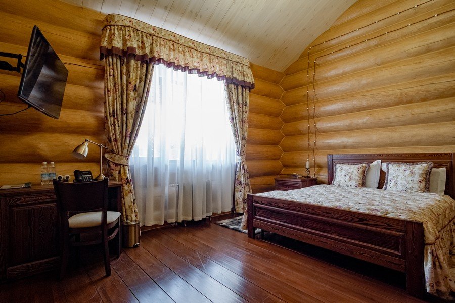 db129ee87e3e28decca0841716b6705b83909146-2