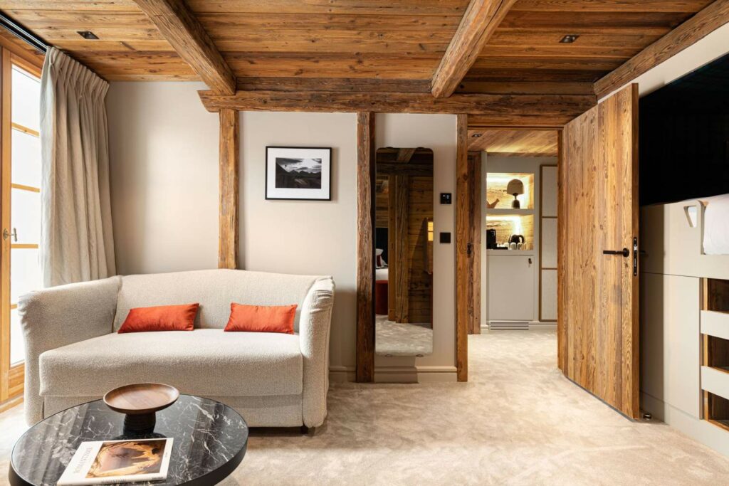 chabichou-courchevel-171219-chambre-224-04-hd_florian-peallat