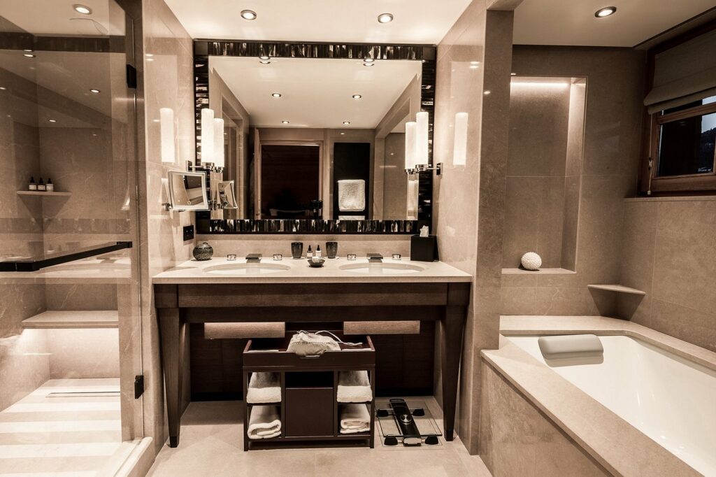 gentiane-master-bathroom